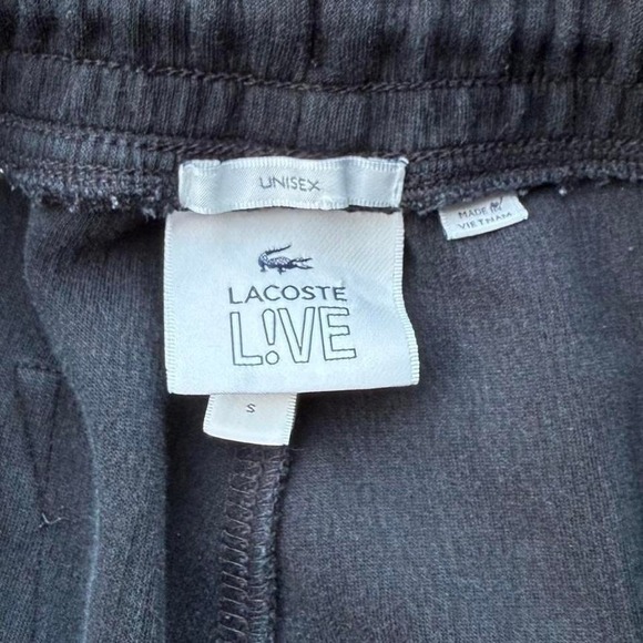Vintage Black Lacoste sweatpants with embroidered logo - Picture 4 of 8
